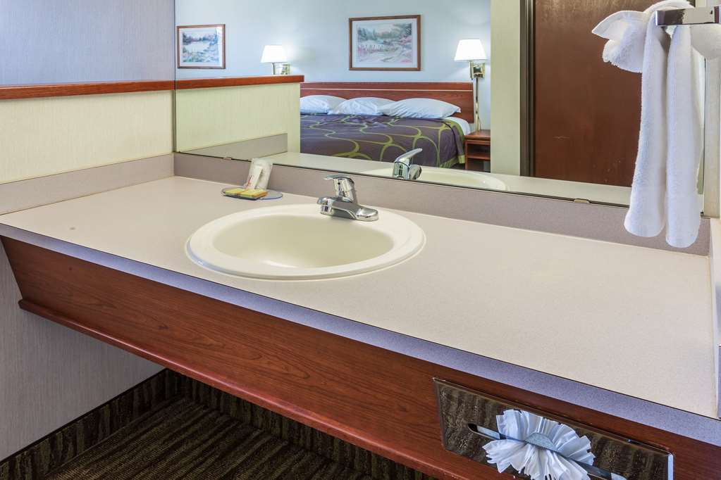 Super 8 By Wyndham Gresham/Portland Area Or Hotel Phòng bức ảnh