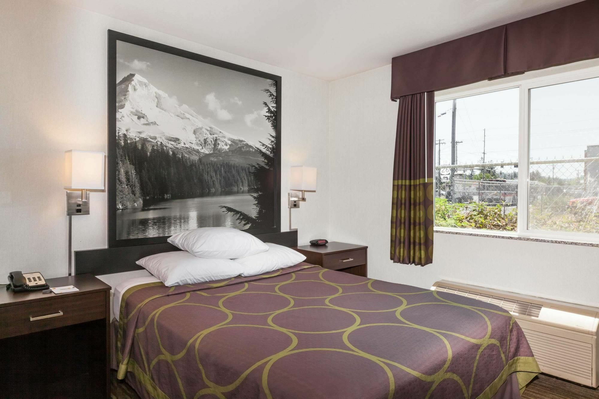 Super 8 By Wyndham Gresham/Portland Area Or Hotel Ngoại thất bức ảnh